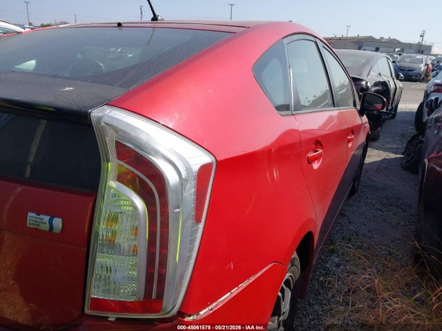 45061578 :رقم المزاد ، JTDKN3DU2F2004847 vin ، 2015 Toyota Prius Two مزاد بيع