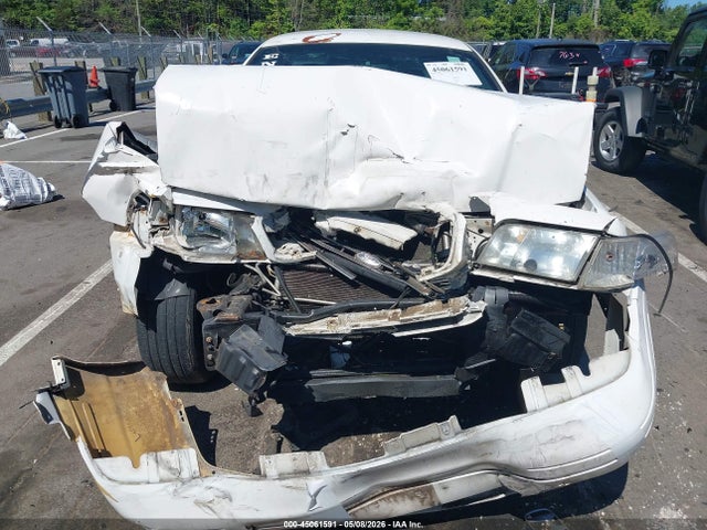 2009 Ford Crown Victoria Police/police Interceptor მანქანა იყიდება აუქციონზე, vin: 2FAHP71V19X129502, აუქციონის ნომერი: 45061591