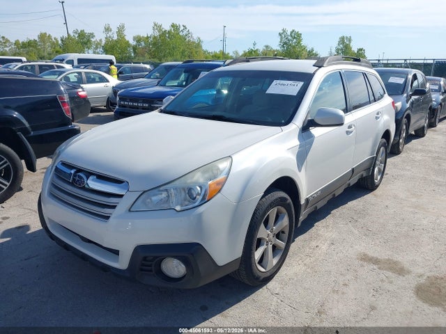 Продажа на аукционе авто 2014 Subaru Outback 2.5i Premium, vin: 4S4BRBCC5E3304653, номер лота: 45061593