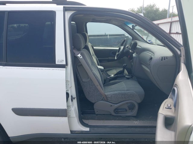 Продажа на аукционе авто 2003 Chevrolet Trailblazer Ls, vin: 1GNDS13S332397587, номер лота: 45061600