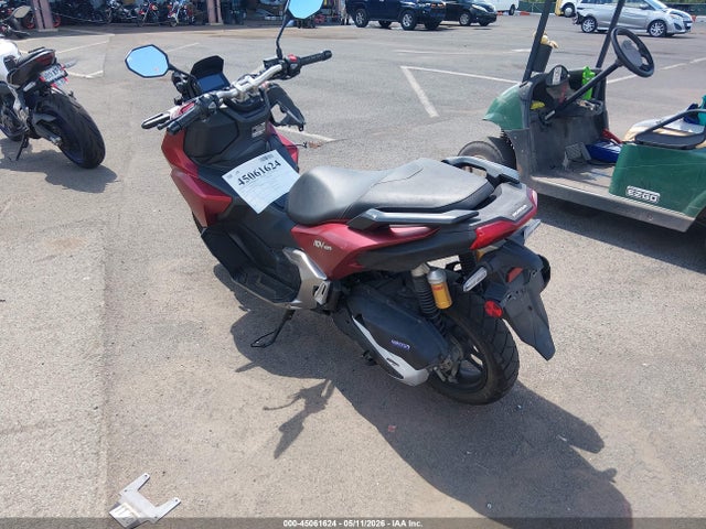 Honda Adv160 A 2024 MLHKF5458R5000769 Image 3