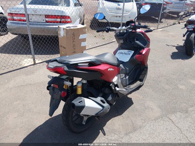 Honda Adv160 A 2024 MLHKF5458R5000769 Image 4