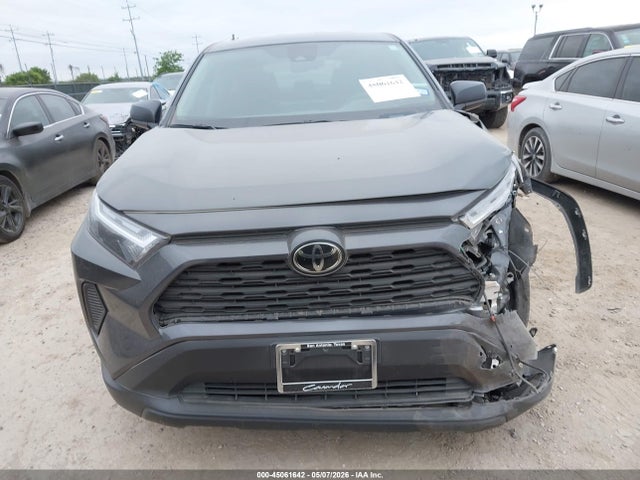2024 Toyota Rav4 Le მანქანა იყიდება აუქციონზე, vin: 2T3H1RFV8RW323583, აუქციონის ნომერი: 45061642