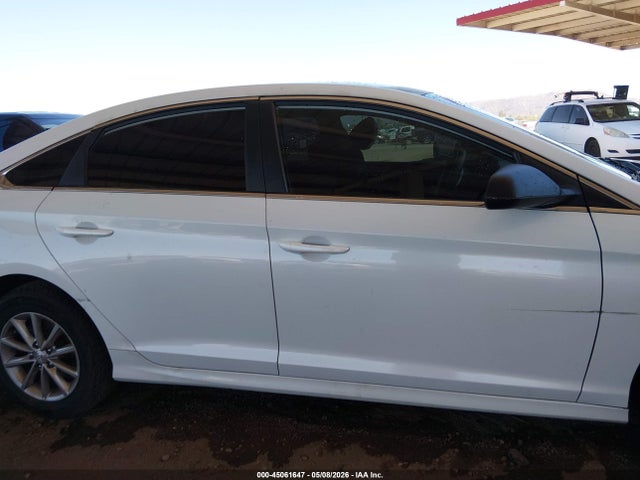 5NPE24AF1JH725086 Hyundai SONATA SE