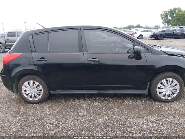 2009 Nissan Versa 1.8s მანქანა იყიდება აუქციონზე, vin: 3N1BC13E59L469925, აუქციონის ნომერი: 45061658
