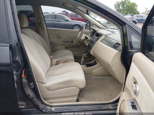 2009 Nissan Versa 1.8s მანქანა იყიდება აუქციონზე, vin: 3N1BC13E59L469925, აუქციონის ნომერი: 45061658