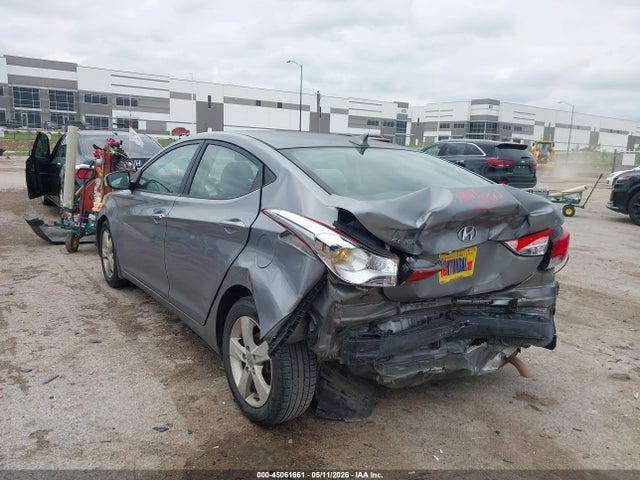 Продаж на аукціоні авто 2013 Hyundai Elantra Gls, vin: KMHDH4AE6DU968657, номер лоту: 45061661