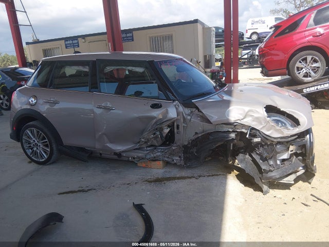Aukcja sprzedaży 2024 Mini Hardtop Cooper S, vin: WMW53DK0XR2V44814, numer aukcji: 45061688