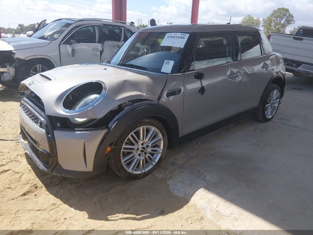 Aukcja sprzedaży 2024 Mini Hardtop Cooper S, vin: WMW53DK0XR2V44814, numer aukcji: 45061688