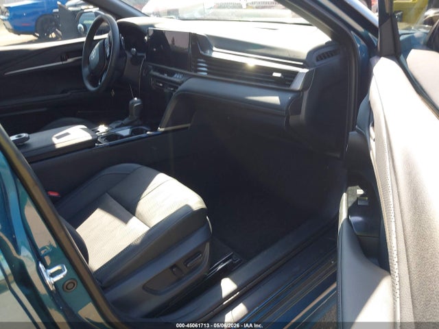 45061713 :رقم المزاد ، 4T1DAACK9SU165991 vin ، 2025 Toyota Camry Xse مزاد بيع