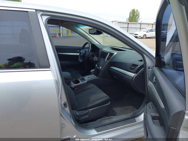 Продажа на аукционе авто 2013 Subaru Legacy 2.5i Premium, vin: 4S3BMBC60D3011884, номер лота: 45061717