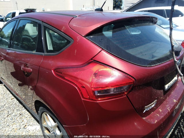 1FADP3K26FL302712 Ford FOCUS SE
