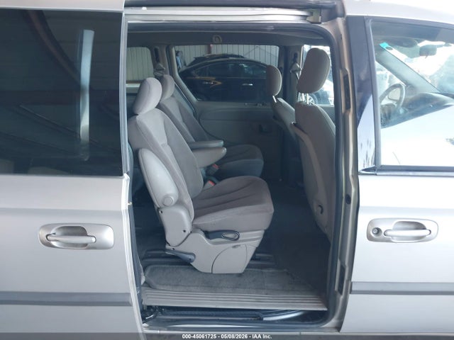 Продажа на аукционе авто 2002 Dodge Caravan Sport, vin: 1B4GP45362B581772, номер лота: 45061725