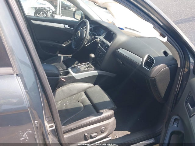 45061739 :رقم المزاد ، WAUAFAFL8AN010772 vin ، 2010 Audi A4 2.0t Premium مزاد بيع