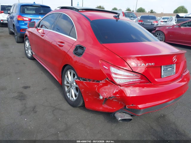 45061742 :رقم المزاد ، WDDSJ4EB2FN285597 vin ، 2015 Mercedes-benz Cla 250 مزاد بيع