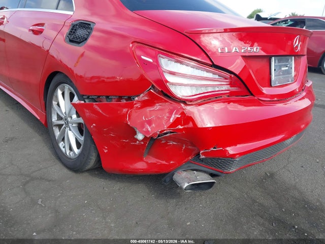 45061742 :رقم المزاد ، WDDSJ4EB2FN285597 vin ، 2015 Mercedes-benz Cla 250 مزاد بيع