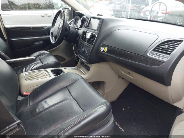 45061758 :رقم المزاد ، 2C4RC1GG7FR506124 vin ، 2015 Chrysler Town & Country Limited Platinum مزاد بيع