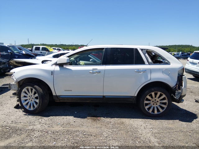 45061776 :رقم المزاد ، 2LMDJ6JK9BBJ06174 vin ، 2011 Lincoln Mkx مزاد بيع