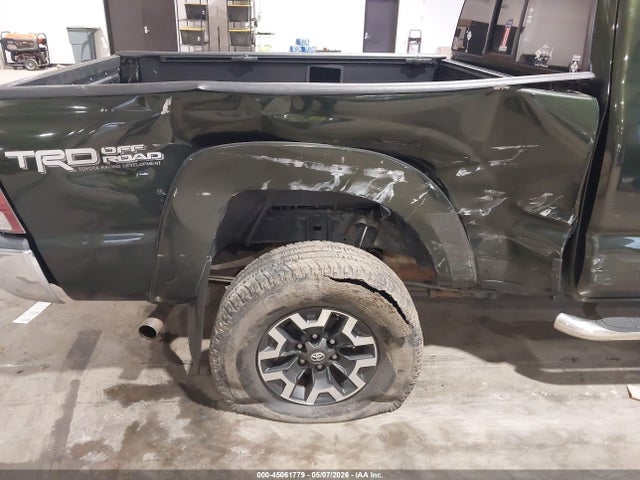45061779 :رقم المزاد ، 5TFUU4EN8CX033468 vin ، 2012 Toyota Tacoma Base V6 مزاد بيع