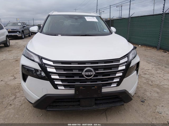 JN8BT3BA8SW006625 Nissan Rogue Sv Fwd
