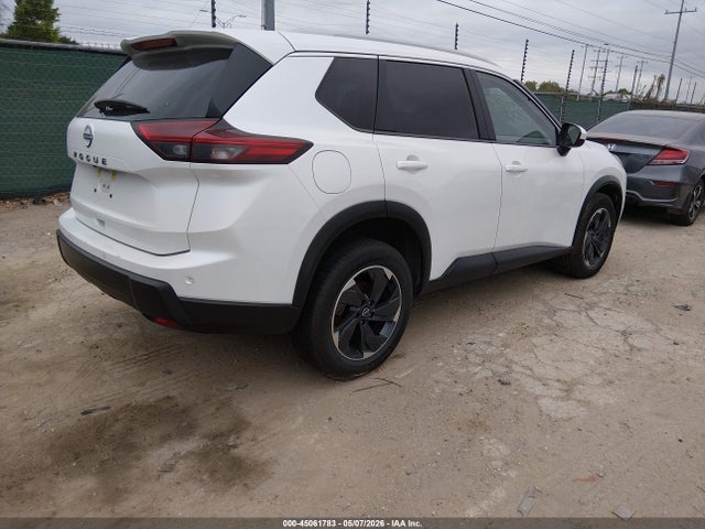 JN8BT3BA8SW006625 Nissan Rogue Sv Fwd