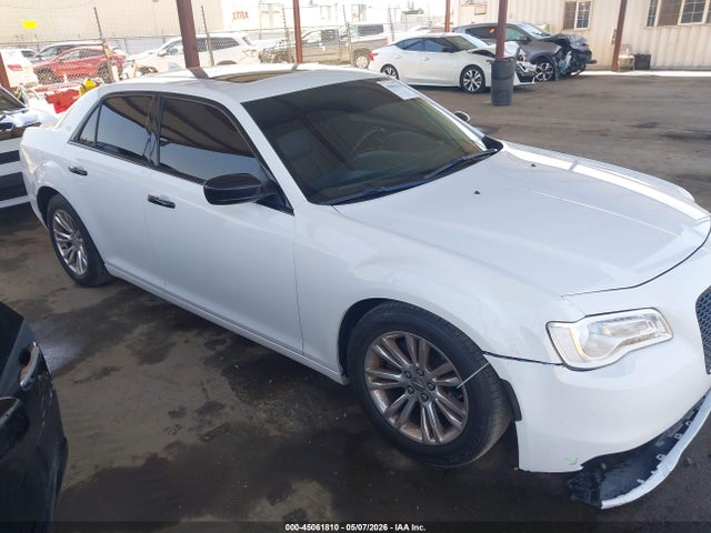 Продаж на аукціоні авто 2016 Chrysler 300c, vin: 2C3CCAEG2GH324660, номер лоту: 45061810