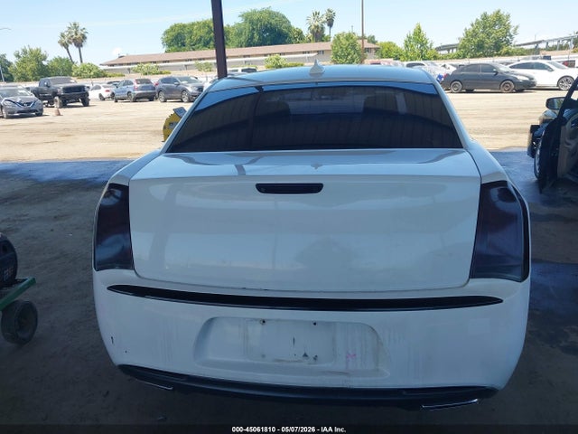 Продаж на аукціоні авто 2016 Chrysler 300c, vin: 2C3CCAEG2GH324660, номер лоту: 45061810