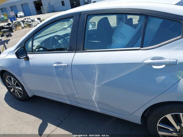 3N1CN8EV3SL889631 Nissan Versa 1.6 Sv