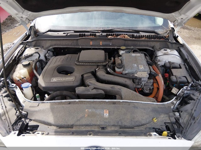 45061840 :رقم المزاد ، 3FA6P0LU7JR169153 vin ، 2018 Ford Fusion Hybrid Se مزاد بيع
