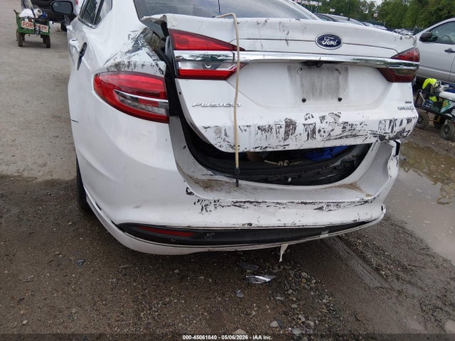 45061840 :رقم المزاد ، 3FA6P0LU7JR169153 vin ، 2018 Ford Fusion Hybrid Se مزاد بيع