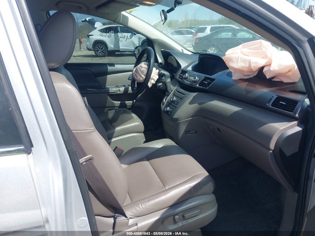 45061843 :رقم المزاد ، 5FNRL5H28EB026615 vin ، 2014 Honda Odyssey Lx مزاد بيع
