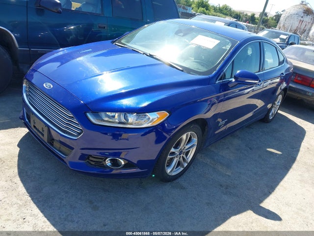 Ford Fusion Energi Titanium 2015 3FA6P0SU9FR147437 Image 2
