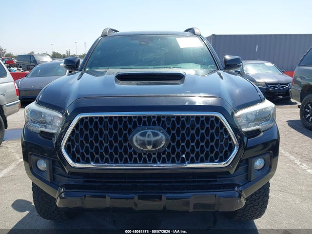 2018 Toyota Tacoma Trd Sport მანქანა იყიდება აუქციონზე, vin: 3TMBZ5DN4JM014970, აუქციონის ნომერი: 45061878
