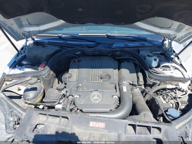 Продаж на аукціоні авто 2013 Mercedes-benz C 250 Sport, vin: WDDGF4HB6DA763317, номер лоту: 45061897