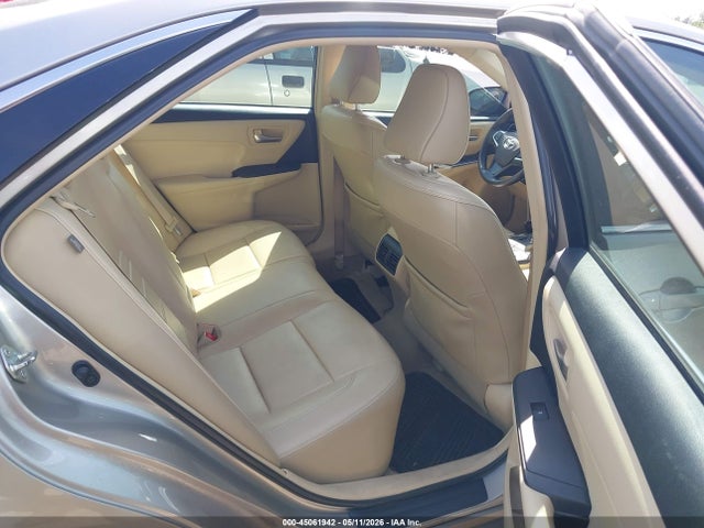 2015 Toyota Camry Xle V6 მანქანა იყიდება აუქციონზე, vin: 4T1BK1FKXFU565709, აუქციონის ნომერი: 45061942