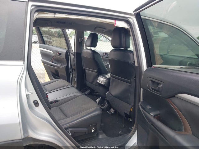 Aukcja sprzedaży 2017 Toyota Highlander Le Plus, vin: 5TDZZRFH0HS188929, numer aukcji: 45061948
