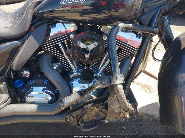 2013 Harley-davidson Fltru Road Glide Ultra მანქანა იყიდება აუქციონზე, vin: 1HD1KGM12DB667963, აუქციონის ნომერი: 45061973