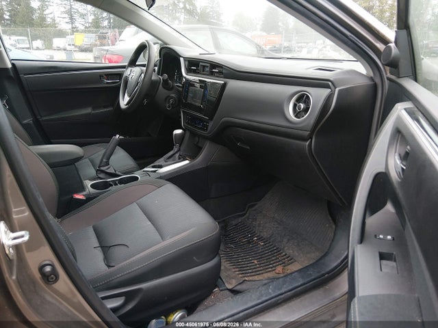 2T1BURHE0JC004560 Toyota COROLLA LE