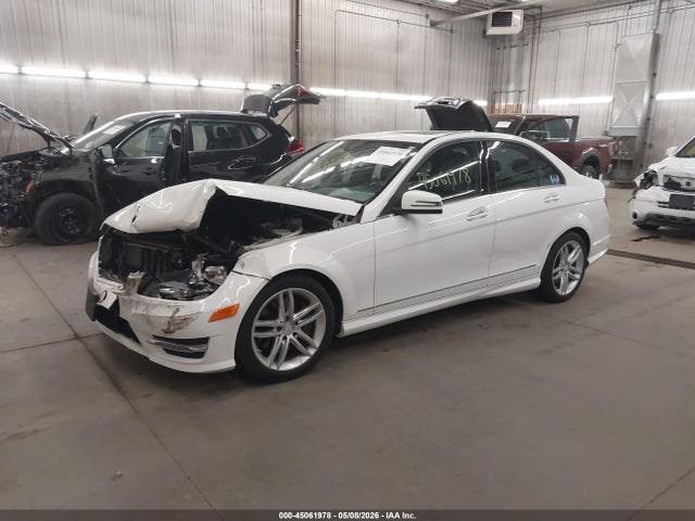 Aukcja sprzedaży 2014 Mercedes-benz C 300 Sport 4matic, vin: WDDGF8AB9ER309132, numer aukcji: 45061978