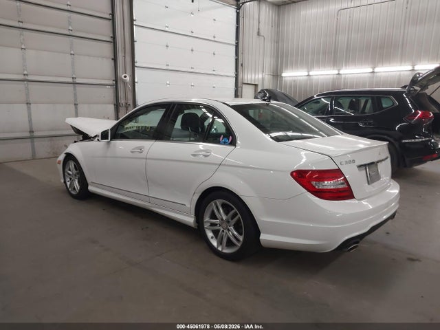 Aukcja sprzedaży 2014 Mercedes-benz C 300 Sport 4matic, vin: WDDGF8AB9ER309132, numer aukcji: 45061978