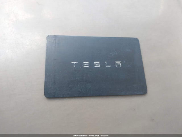 7SAYGAEE2NF426650 Tesla Model Y Long Range Dual Motor All-wheel Drive