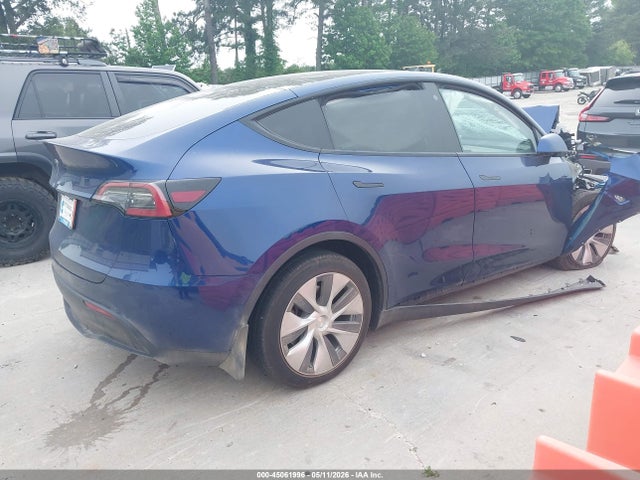 7SAYGAEE2NF426650 Tesla Model Y Long Range Dual Motor All-wheel Drive