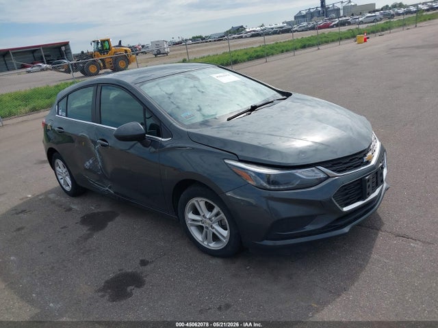 Chevrolet Cruze Lt Auto 2018 3G1BE6SM5JS648403 main image