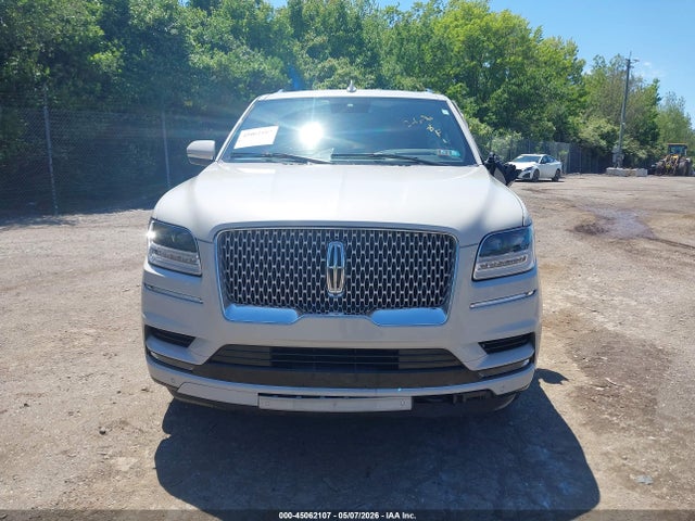 5LMJJ2LT6MEL12814 Lincoln Navigator Reserve