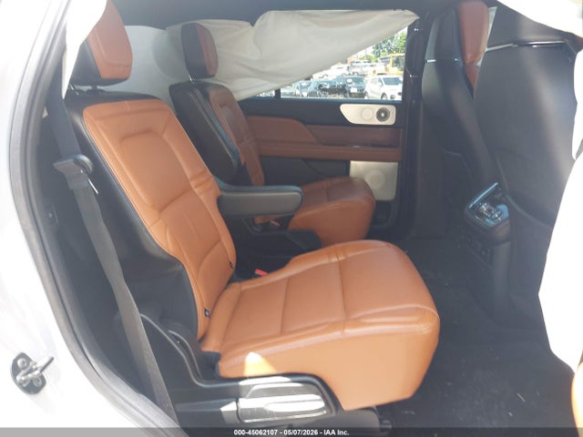 5LMJJ2LT6MEL12814 Lincoln Navigator Reserve