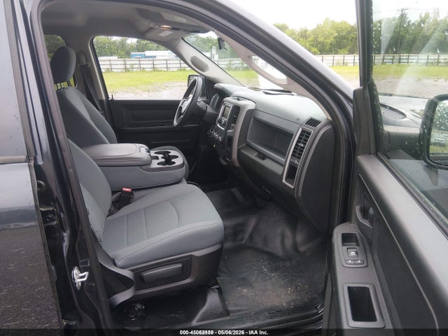45062130 :رقم المزاد ، 1C6RR6KG5KS514404 vin ، 2019 Ram 1500 Classic Tradesman  4x2 5'7 Box مزاد بيع