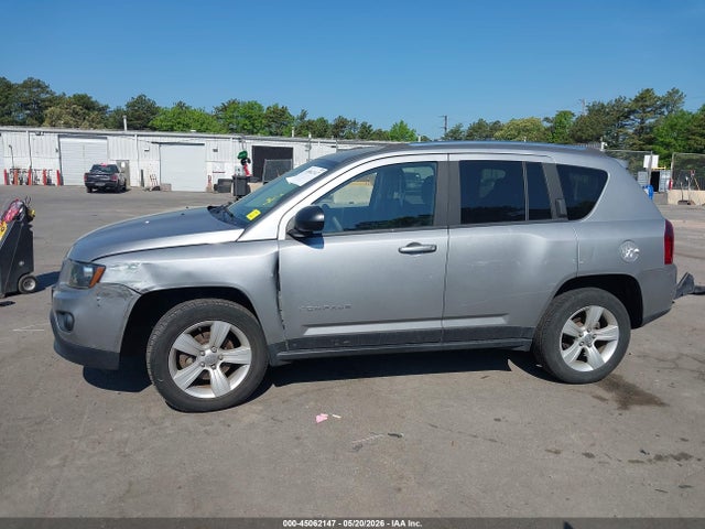 45062147 :رقم المزاد ، 1C4NJDBB9ED772067 vin ، 2014 Jeep Compass Sport مزاد بيع