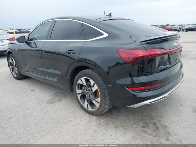 Продаж на аукціоні авто 2022 Audi E-tron Sportback Premium Plus S Line Quattro, vin: WA12AAGEXNB032358, номер лоту: 45062154