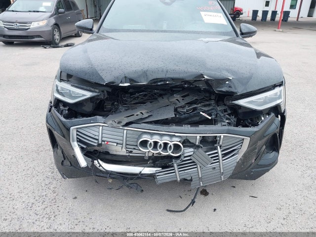 Продаж на аукціоні авто 2022 Audi E-tron Sportback Premium Plus S Line Quattro, vin: WA12AAGEXNB032358, номер лоту: 45062154