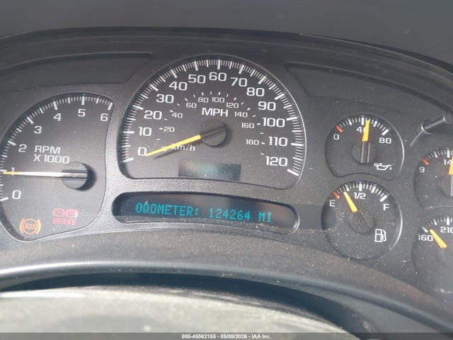 Продаж на аукціоні авто 2005 Chevrolet Suburban 1500 Ls, vin: 1GNEC16Z15J182647, номер лоту: 45062155